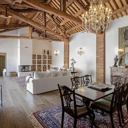La Casa Dei Fortunati * Montemagno (Piedmont)