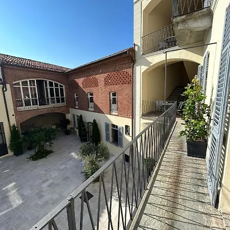 La Casa Dei Fortunati * Montemagno (Piedmont)